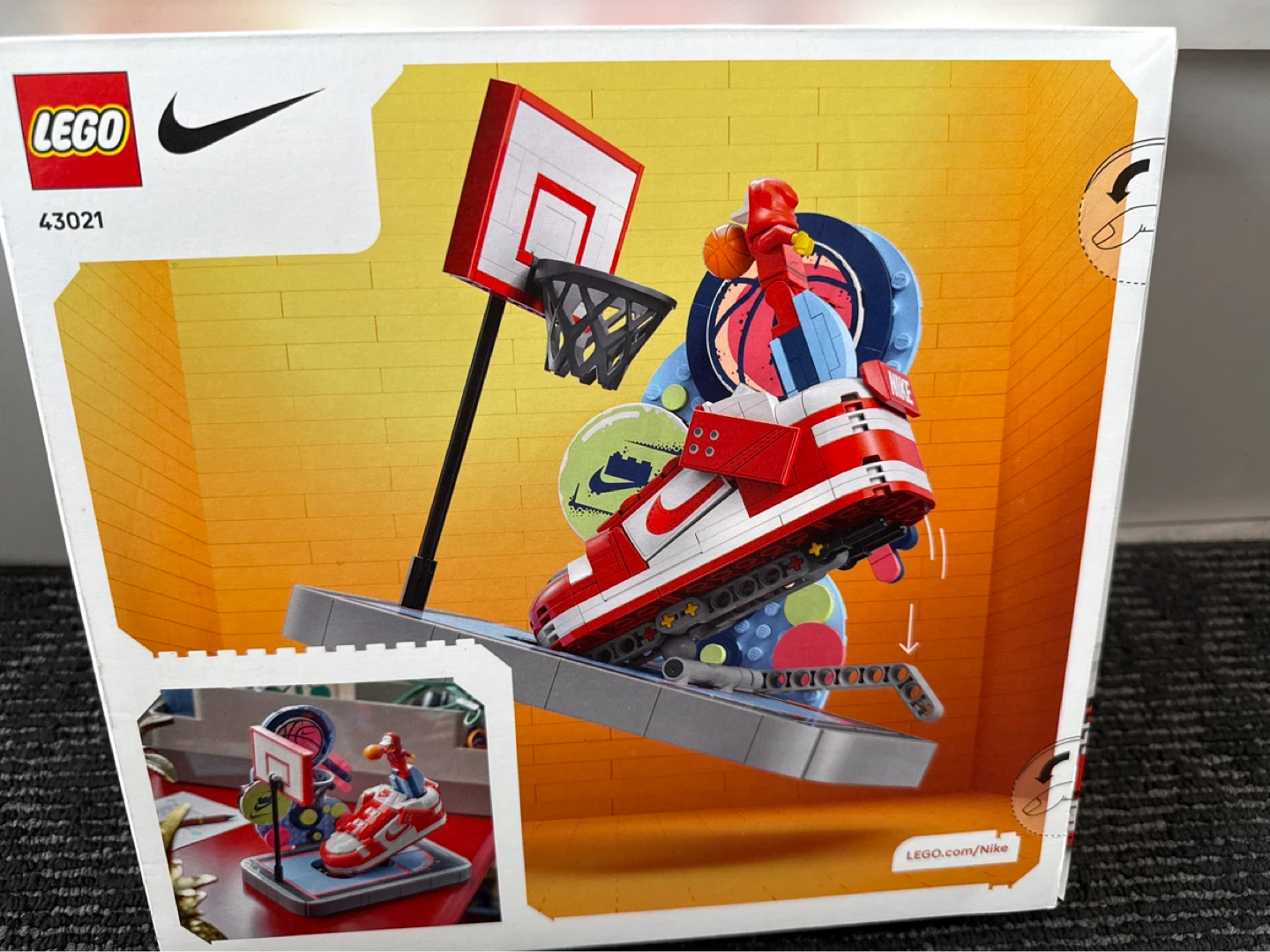 LEGO Nike Dunk Low SB "Chicago" 10280 - photo 2