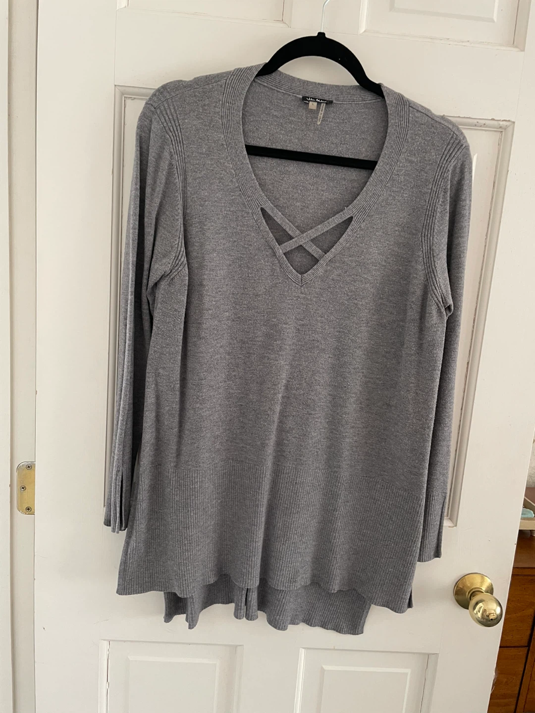 Vila Milano Grey V-Neck Criss-Cross Sweater Size L