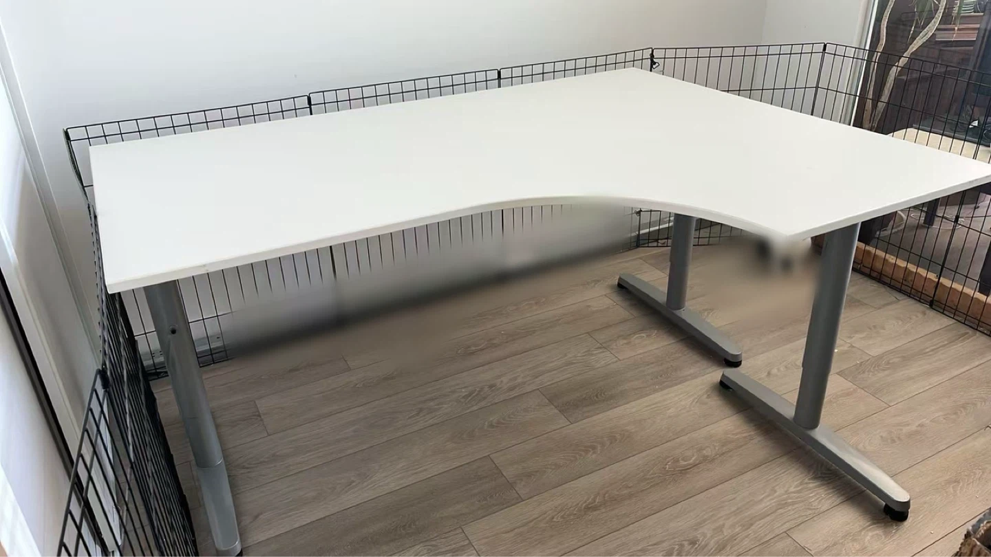 White L-Shaped Office Desk