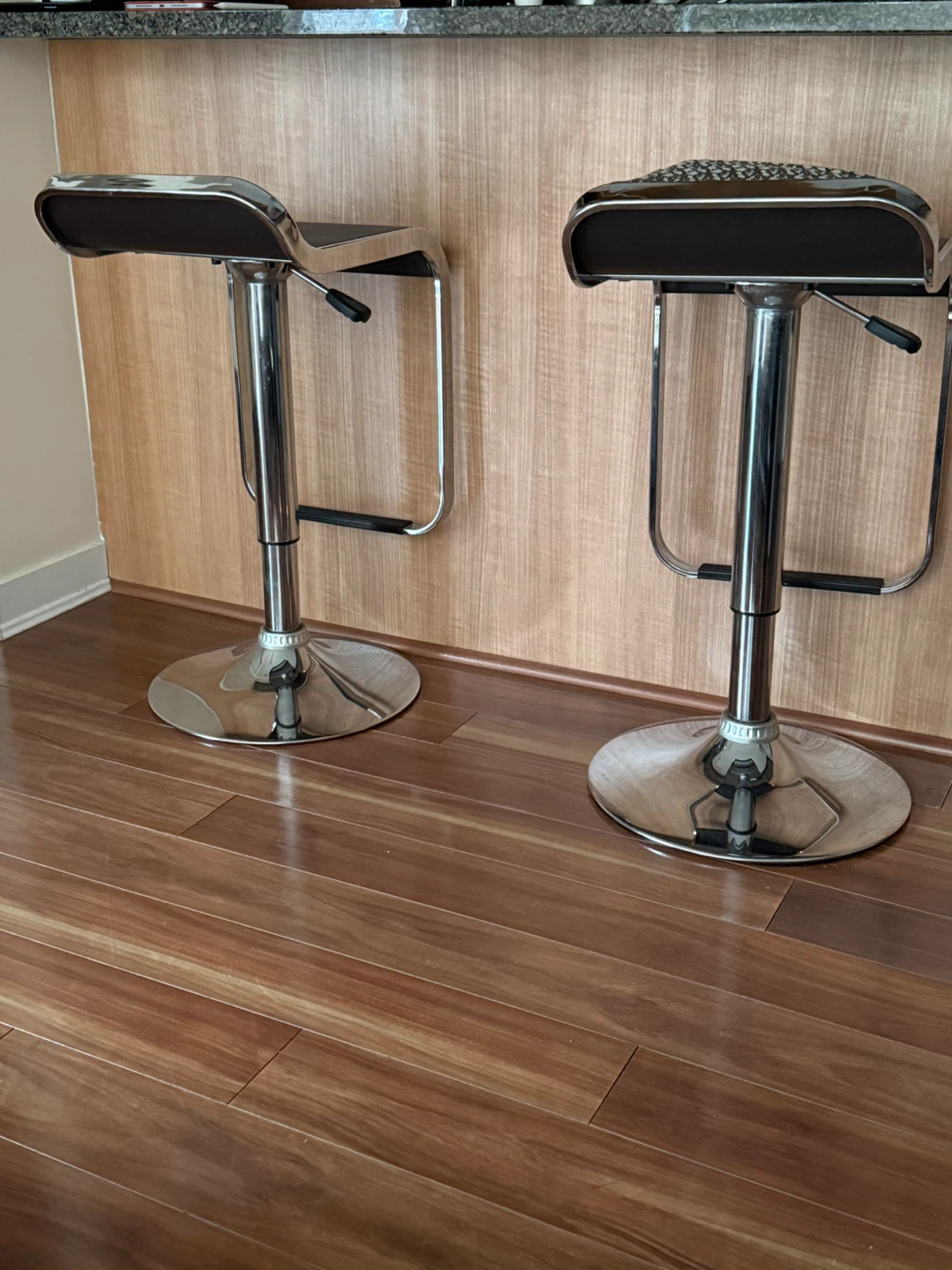 Set of 2 Modern Adjustable Bar Stools - Black & Chrome - photo 2