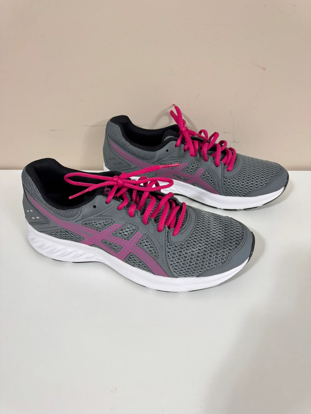 Asics Women's Running Shoes Gray Pink Size 8