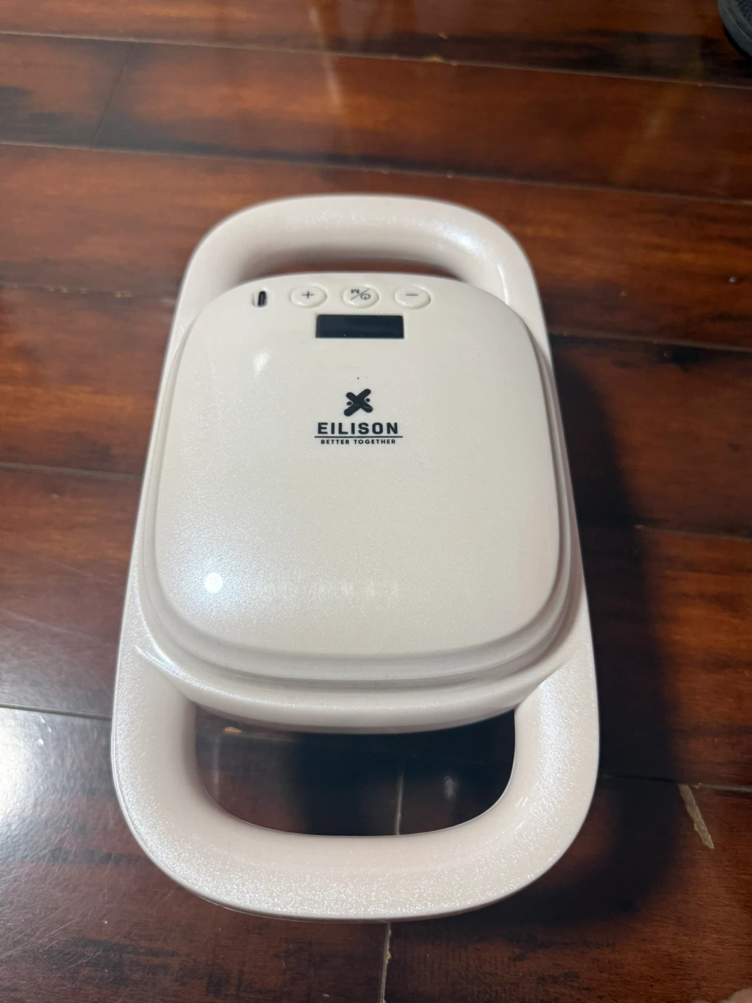 Eilison Massage Device - photo 2