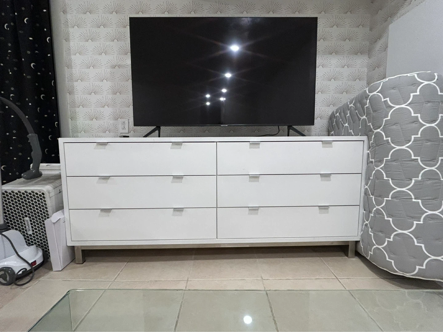 Room & Board Media Unit