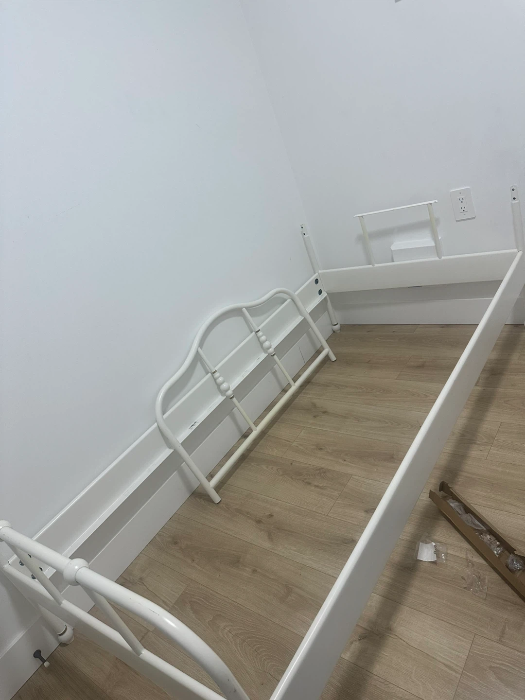 Kids White Metal Twin Bed Frame with Slats - photo 2
