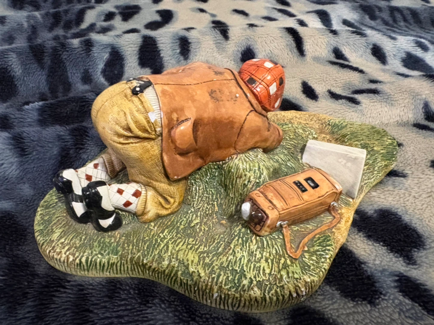 Naturecraft "Bunkered" Golf Figurine - photo 2