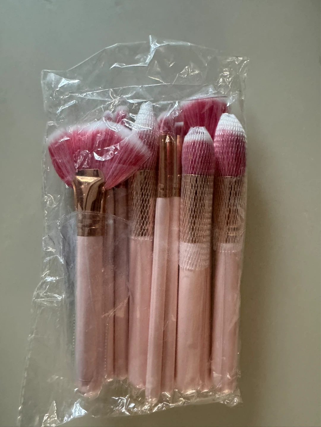 Makeup brushes set of 10