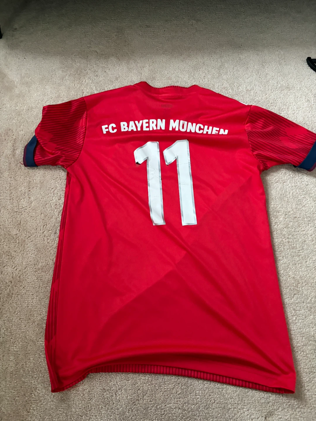 FC Bayern Munich 11 Soccer Jersey - photo 2