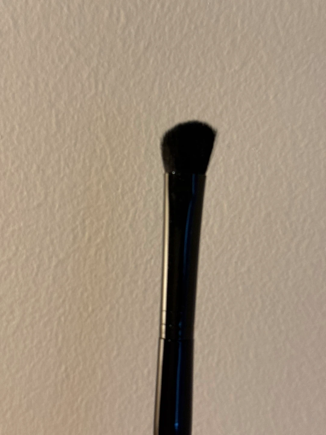 Elizabeth Arden Eyeshadow contour Brush - photo 4