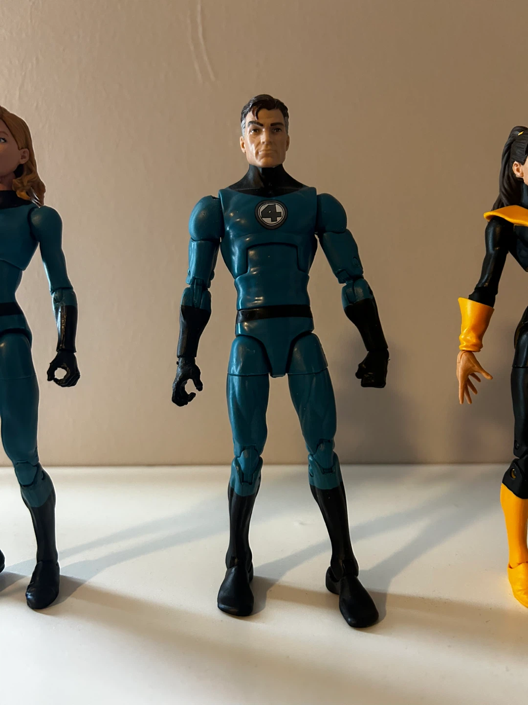 Marvel Legends Figures - photo 3