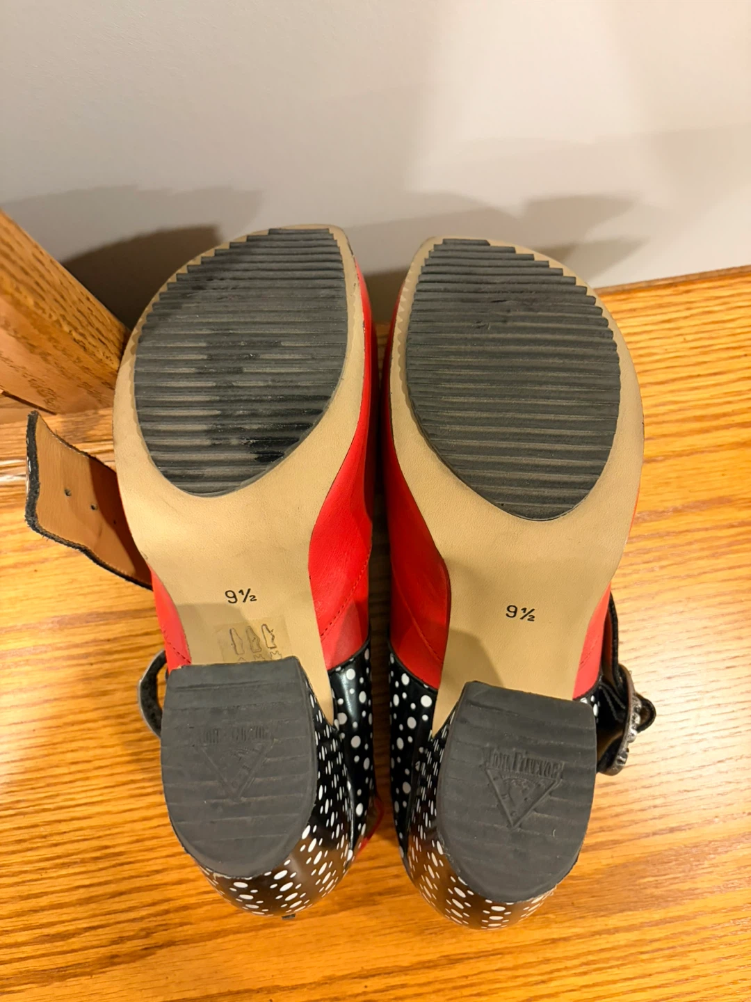 John Fluevog Polka Dot Heels Size 9.5 - photo 3
