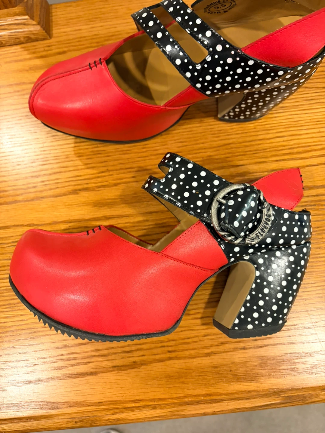 John Fluevog Polka Dot Heels Size 9.5 - photo 2