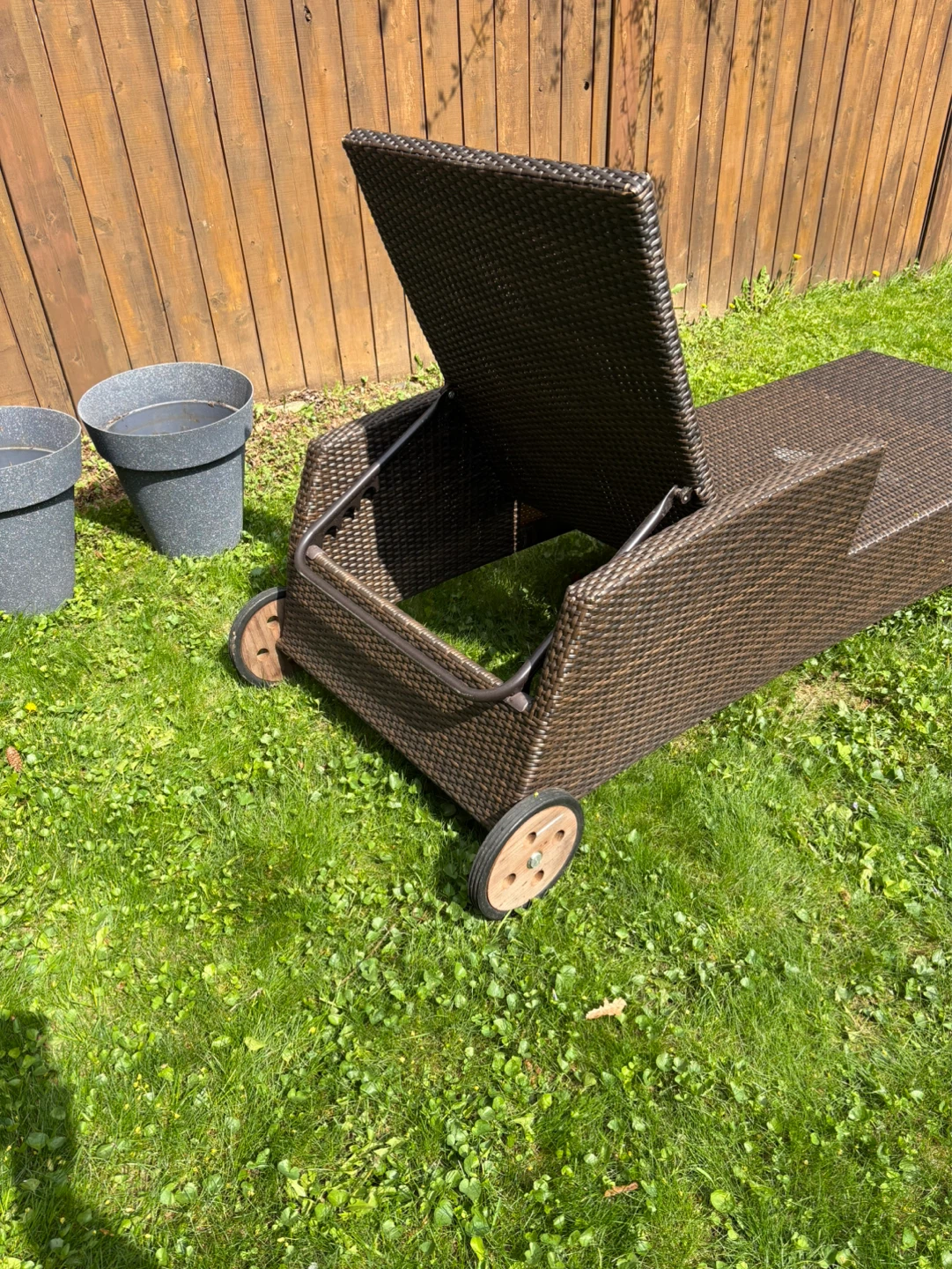 Brown Wicker Chaise Lounge Chair with Wheels - photo 4