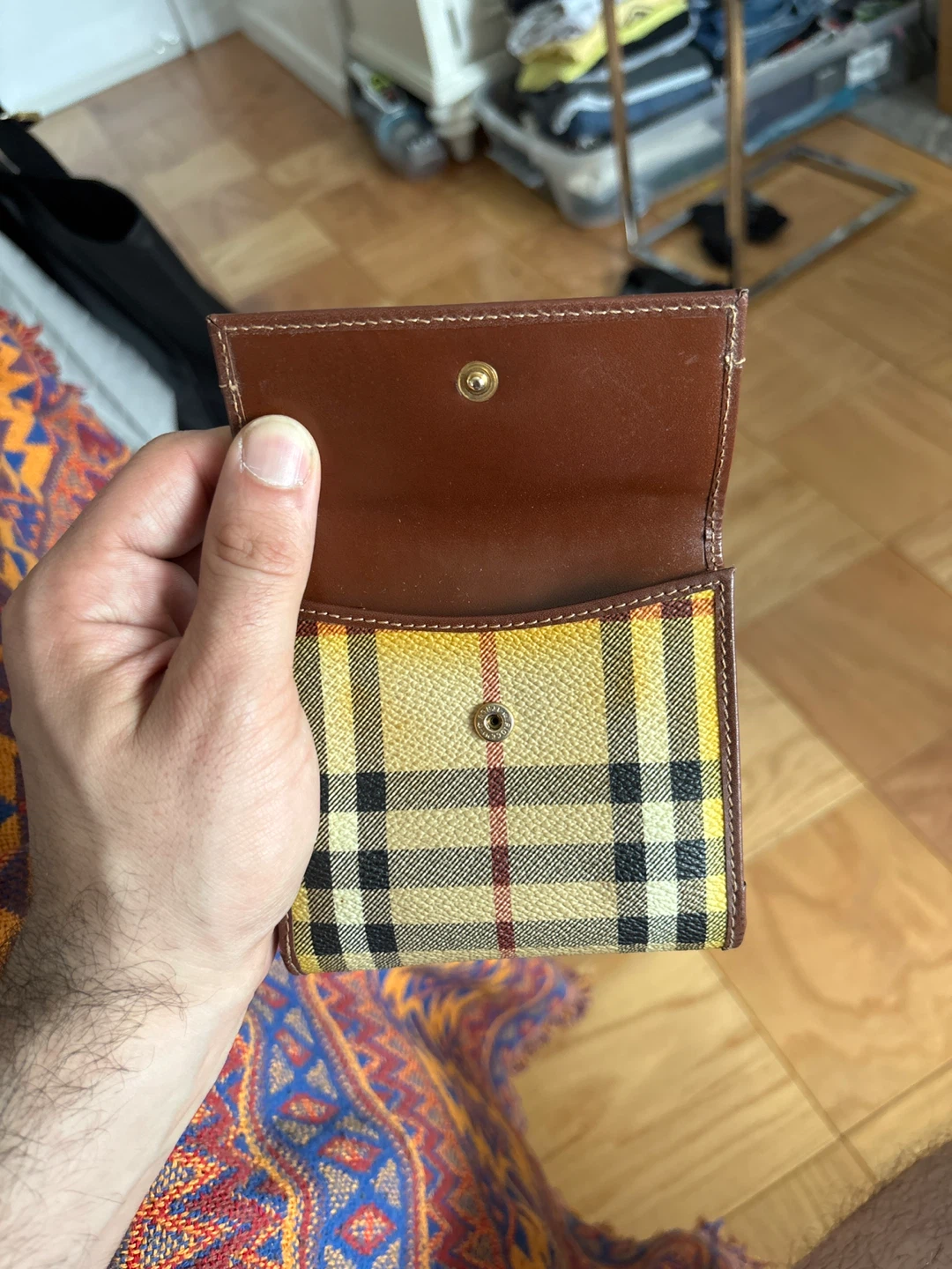 Burberry Haymarket Check Wallet - photo 4