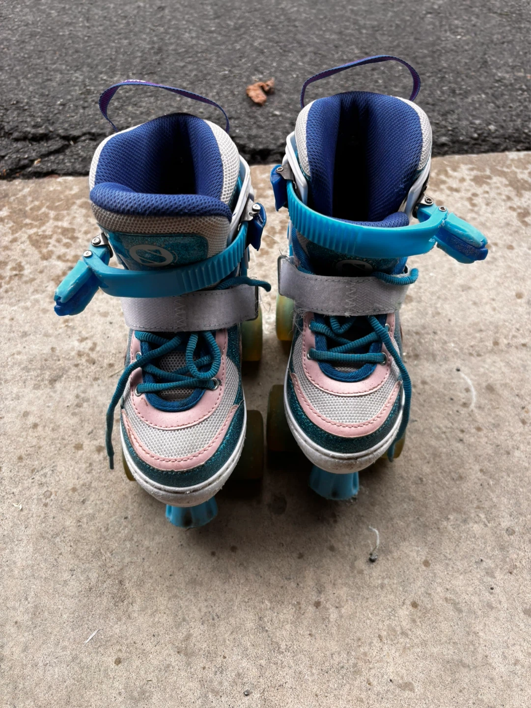 Sulifeel Kids Roller Skates Size Small
