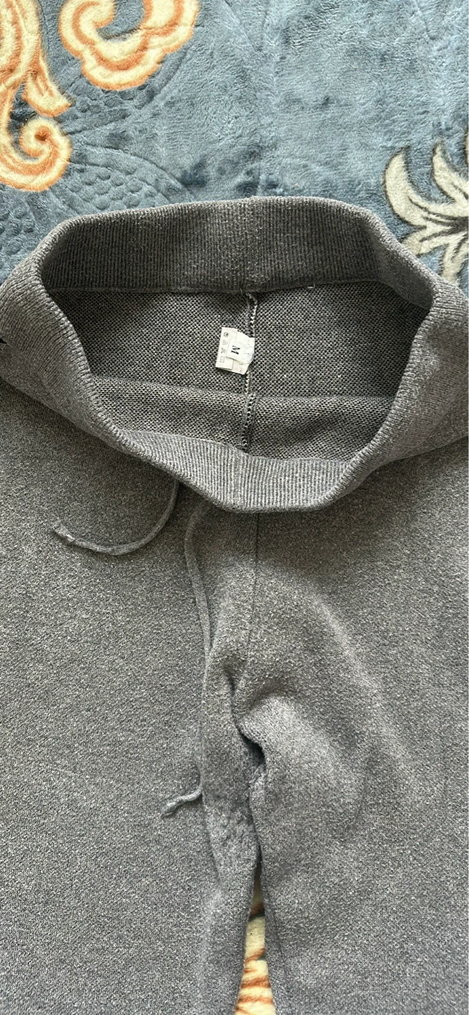 Smart Style Grey Striped Sweater and Pants Set - Size M - photo 4