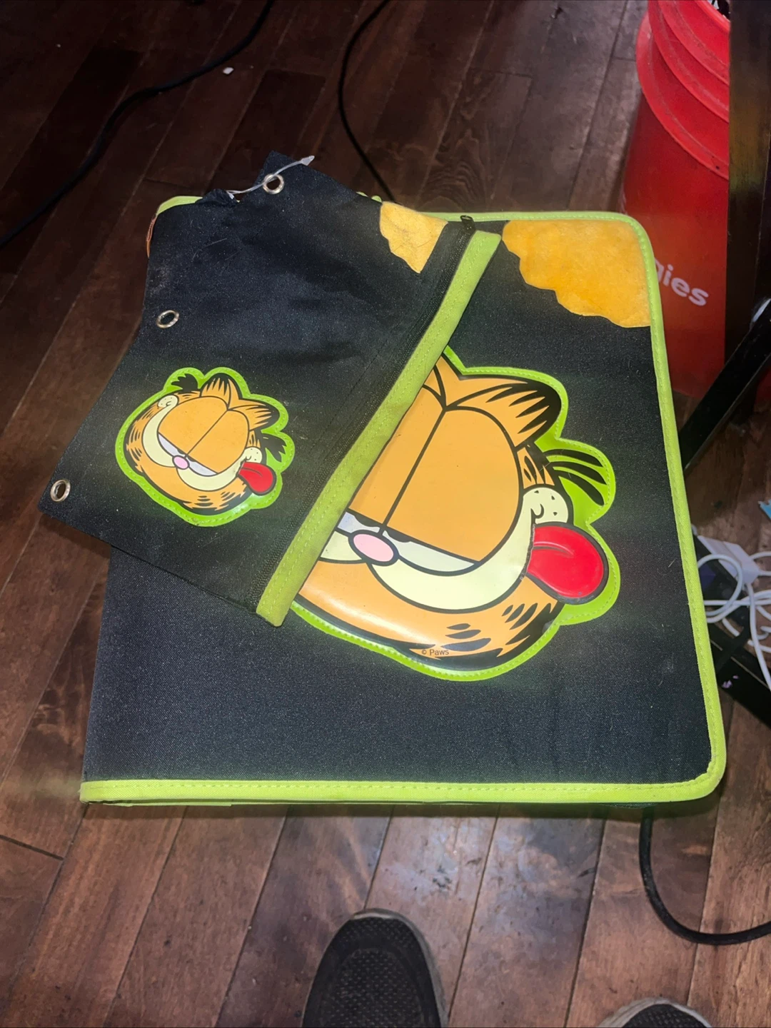 Mead Garfield Zipper Binder 13 x 11in