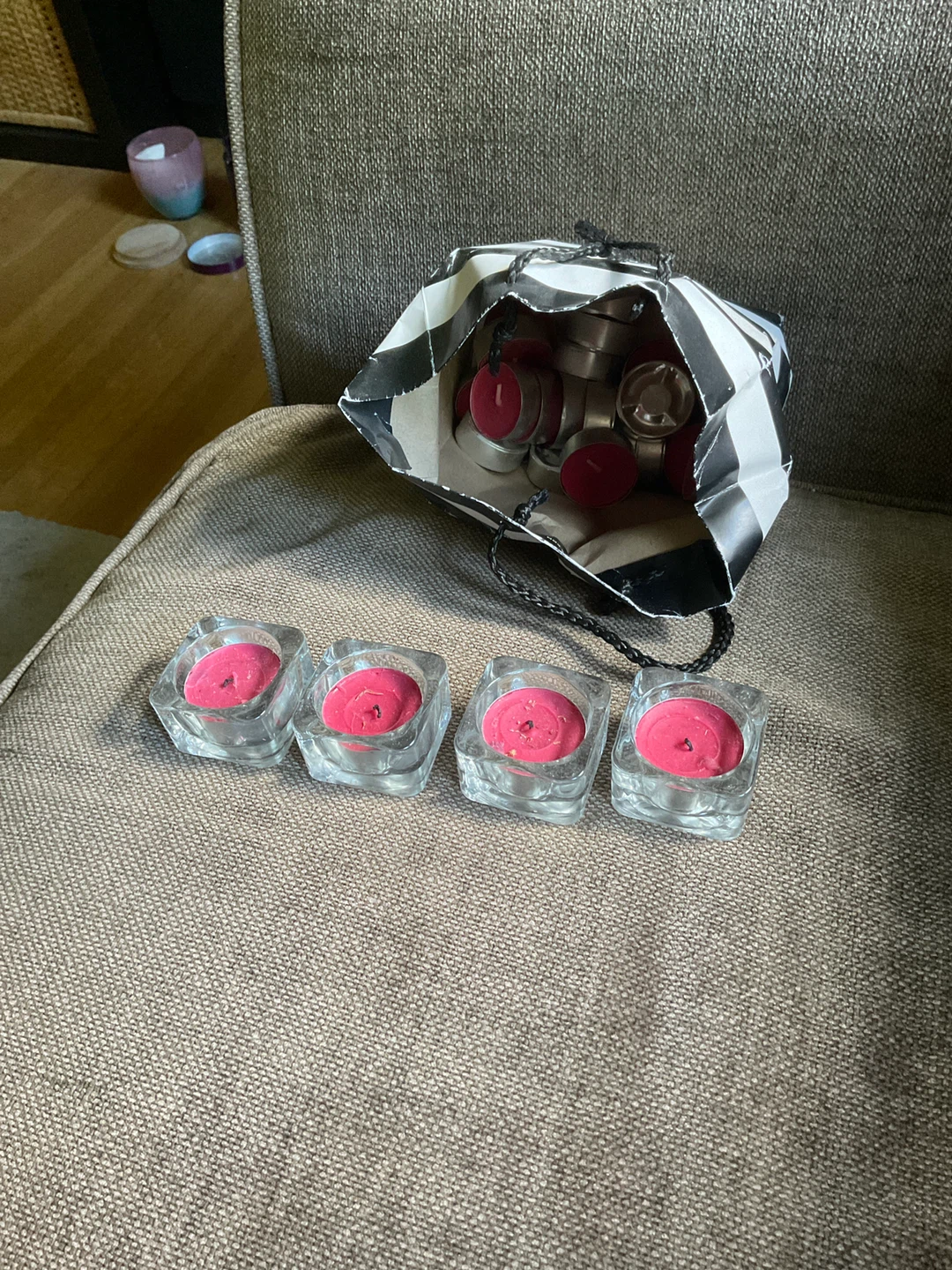 Tea light candles