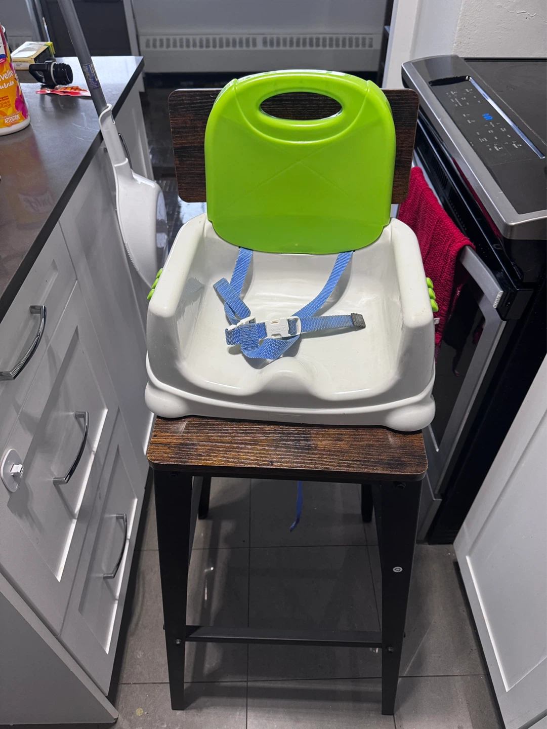 Fisher-Price Booster Seat with Tray - photo 4