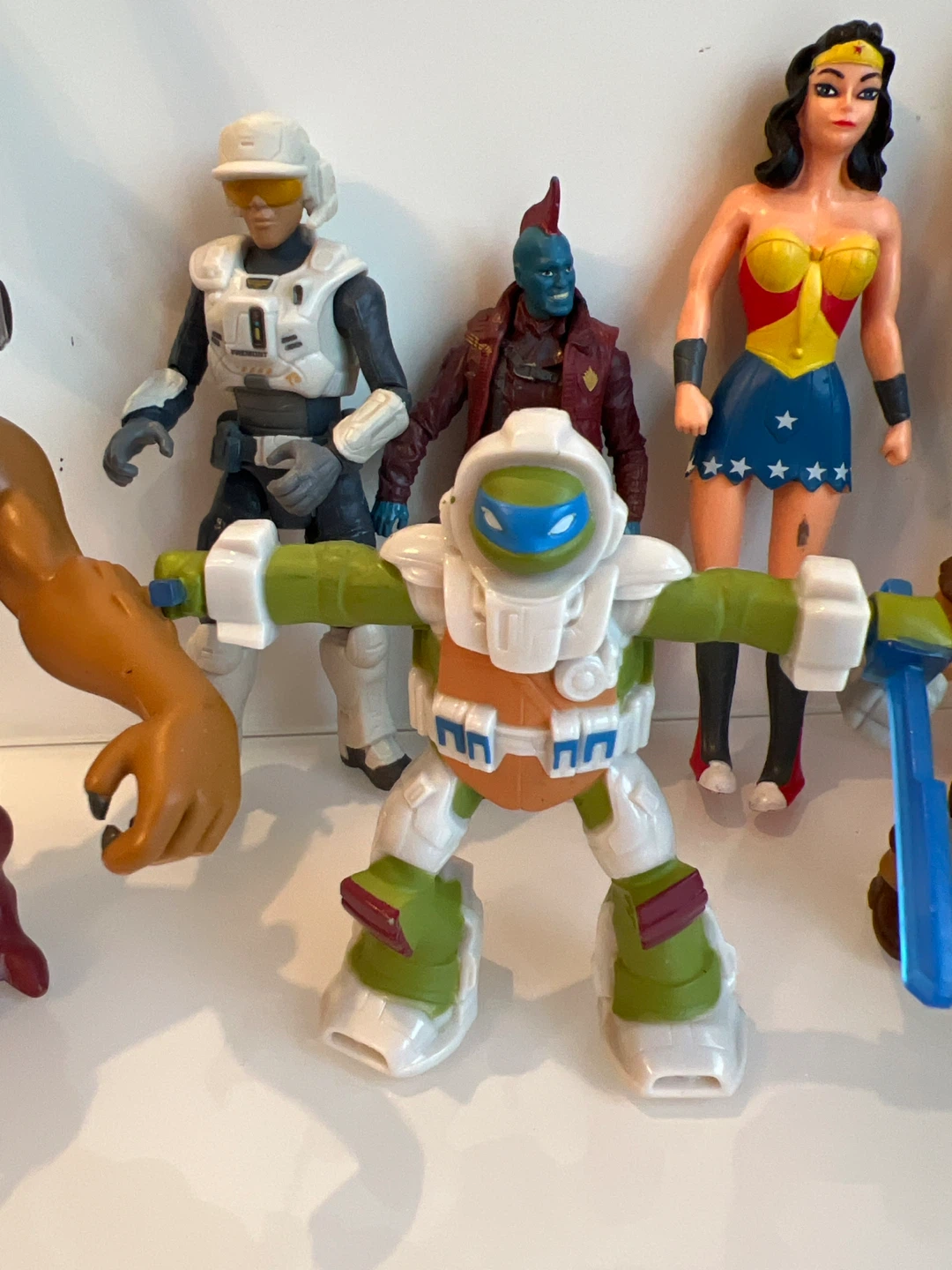 Assorted Action Figures - photo 3