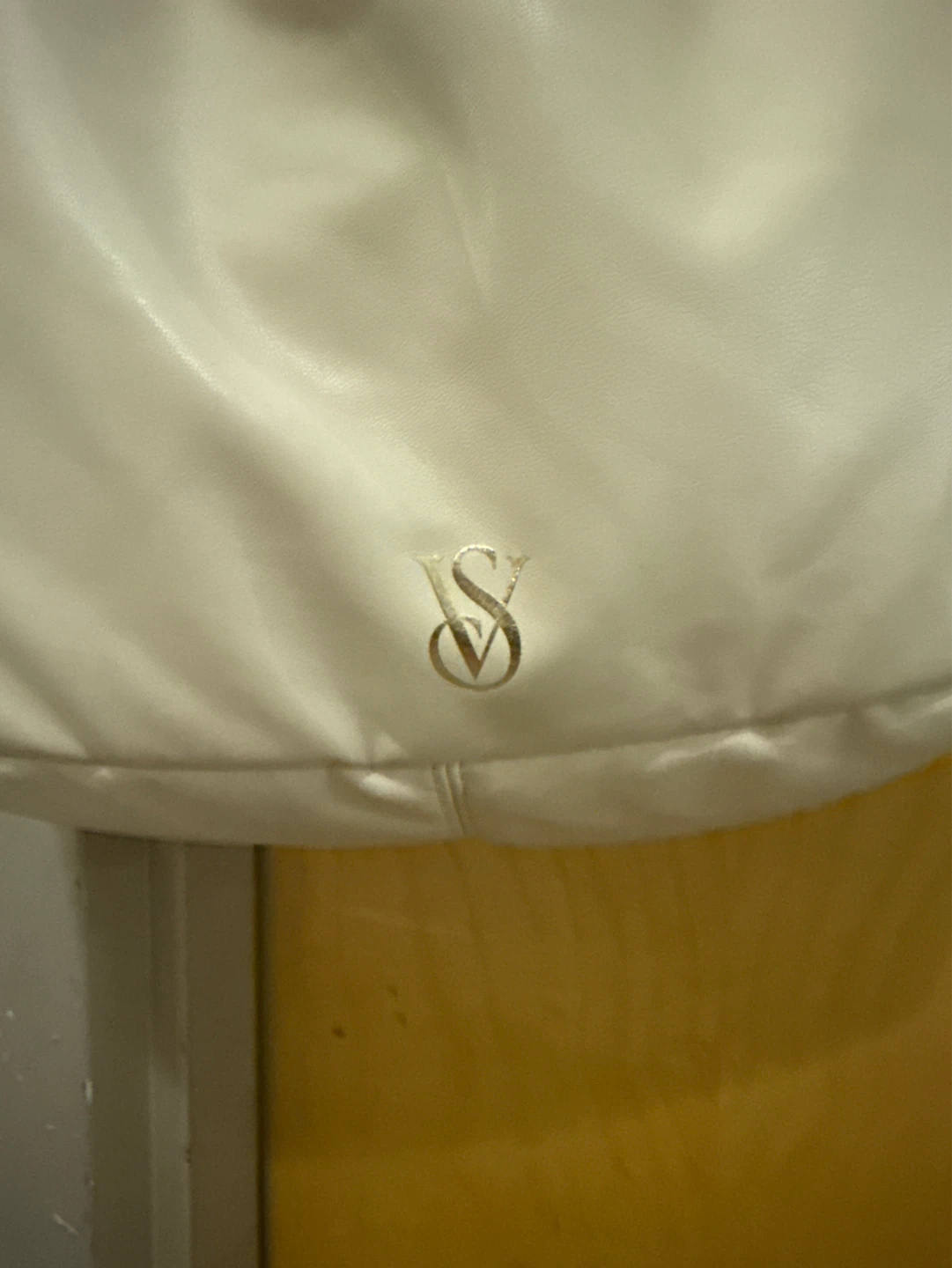 Victoria's Secret Drawstring Tote Bag - photo 2