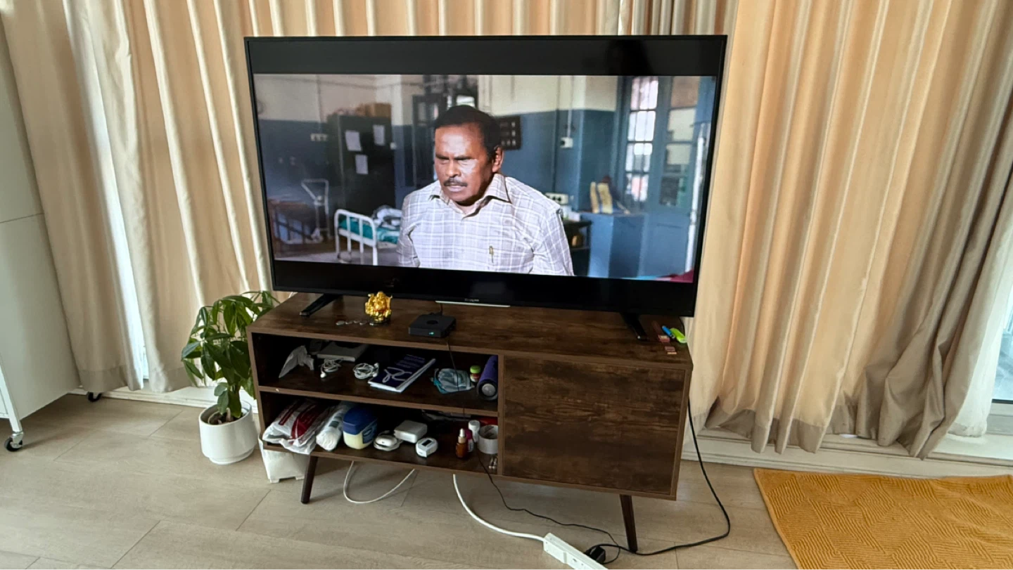 Tv table