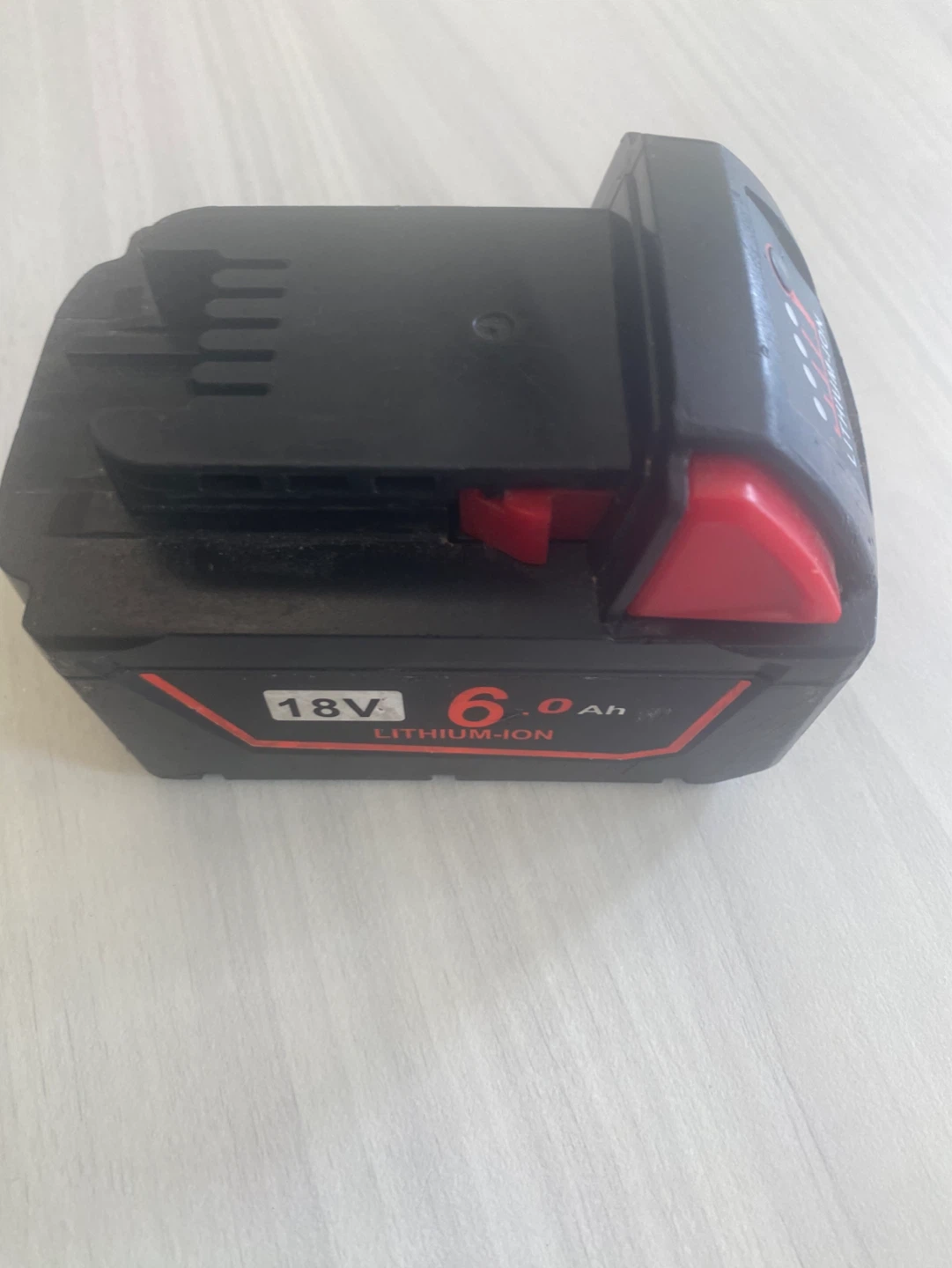 18V 6.0Ah Milwaukee replacement Lithium-Ion Battery like new - photo 4