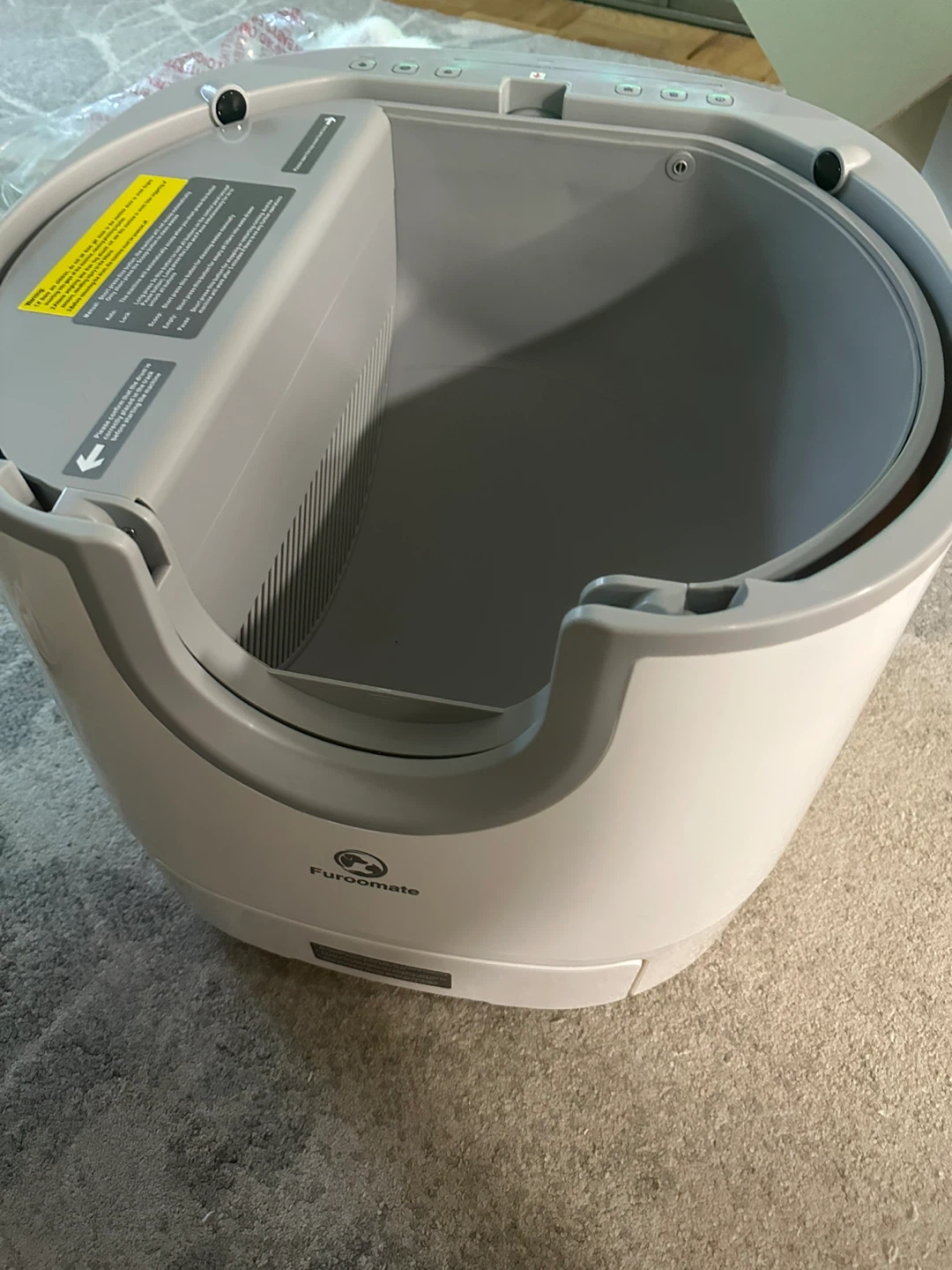 Furoomate Self-Cleaning Cat Litter Box - photo 3