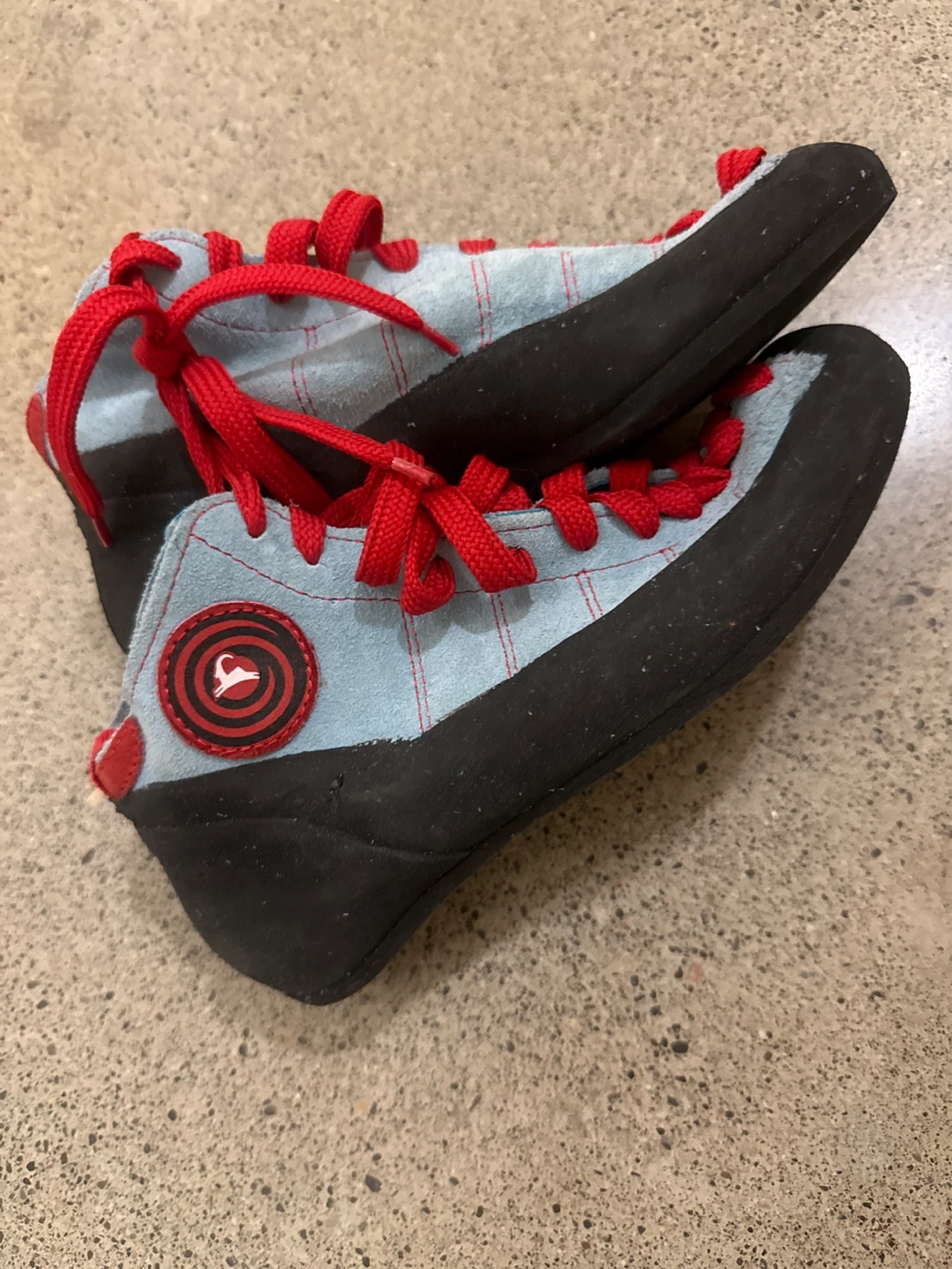 Boreal Climbing Shoes Size 5 - photo 2