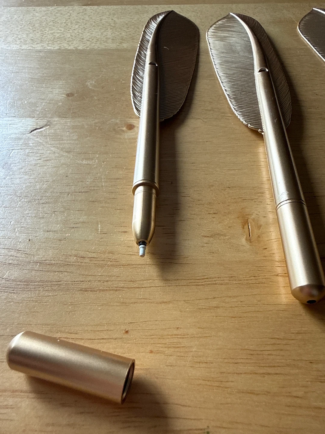 Set of 3 Gold Feather Pens - photo 2