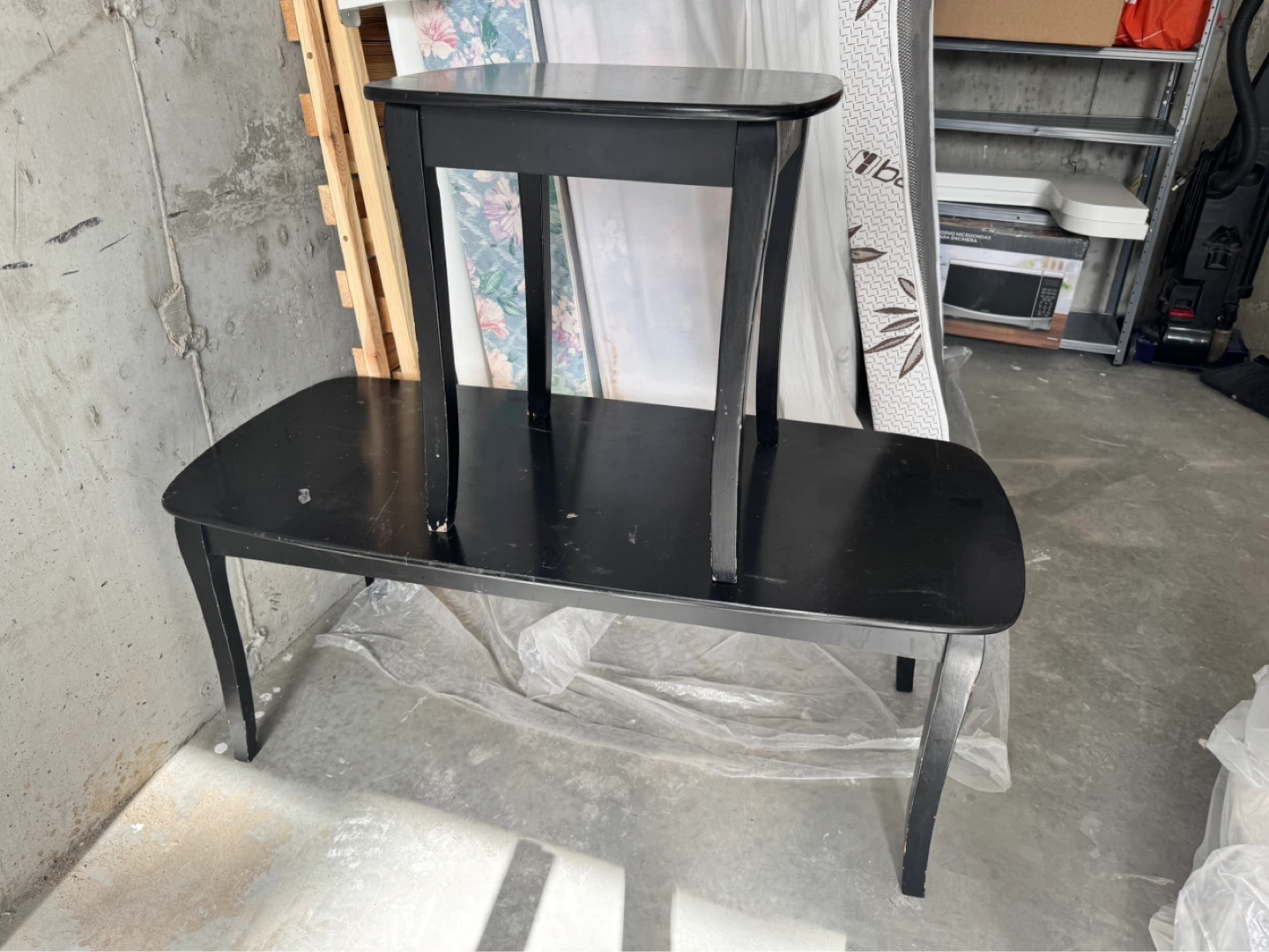Coffee table and side table - Moving Sale - photo 2
