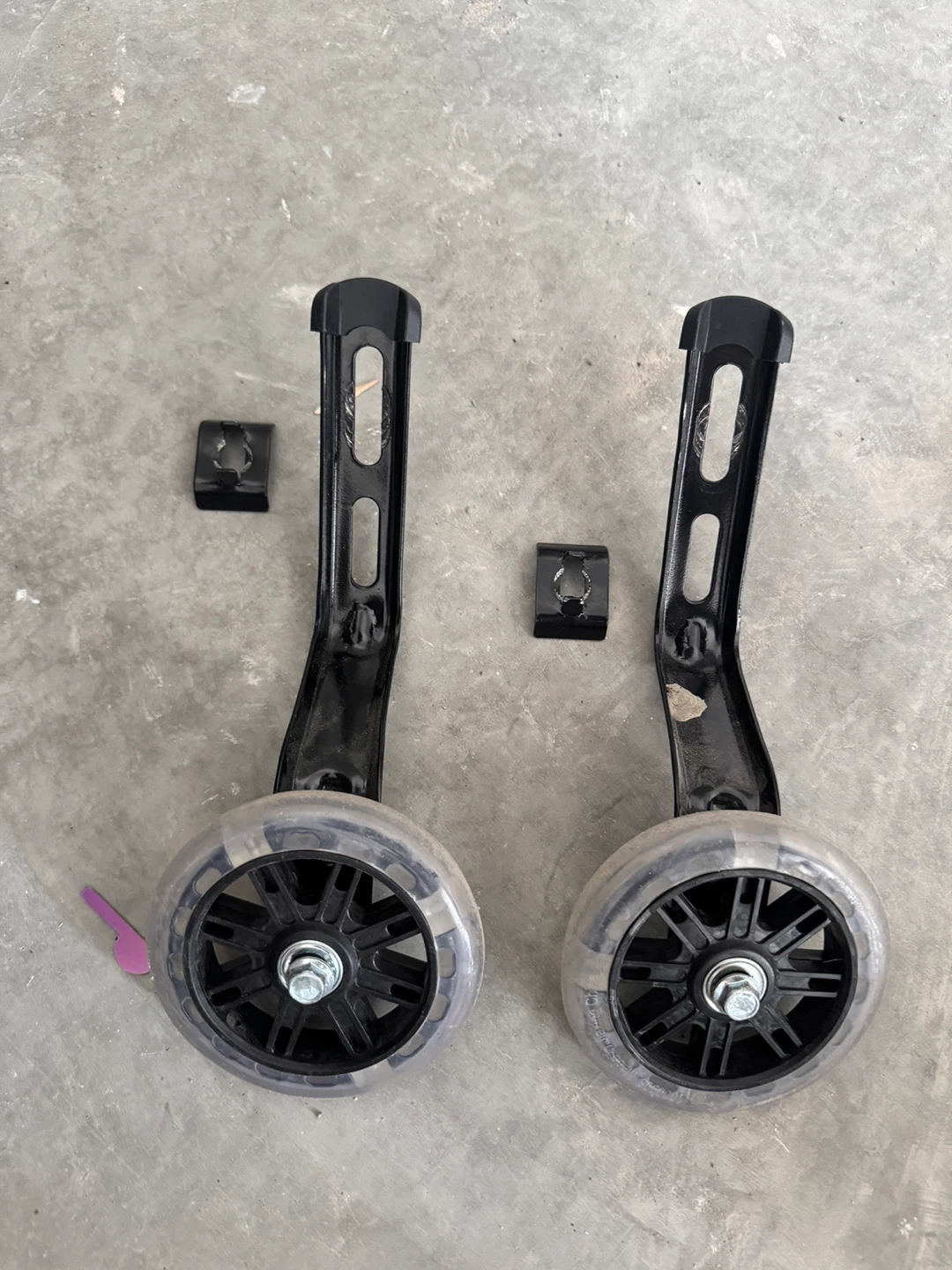 Kids training wheels