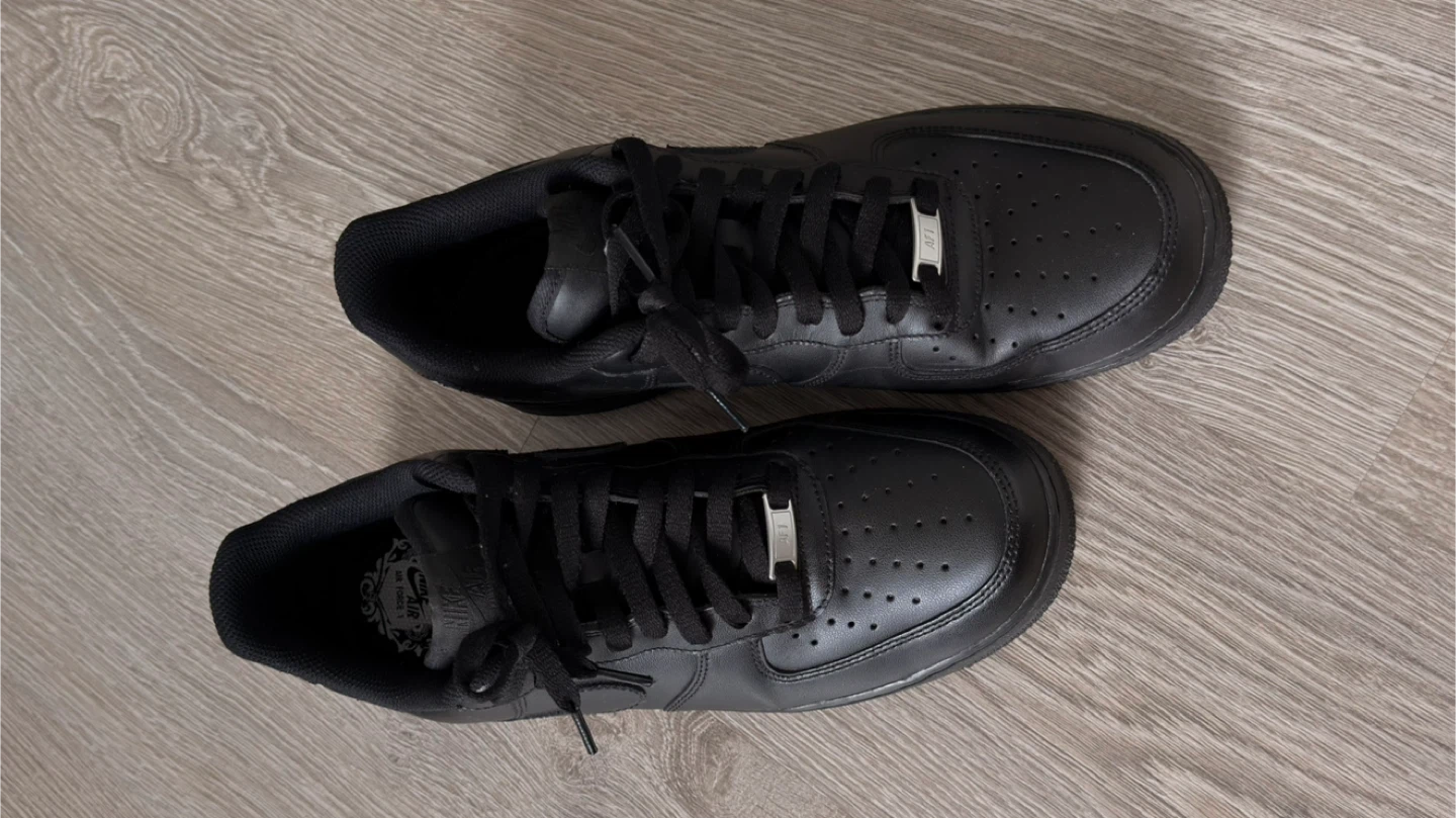 Nike Air Force 1 Black Leather Sneakers 10.5 - photo 3