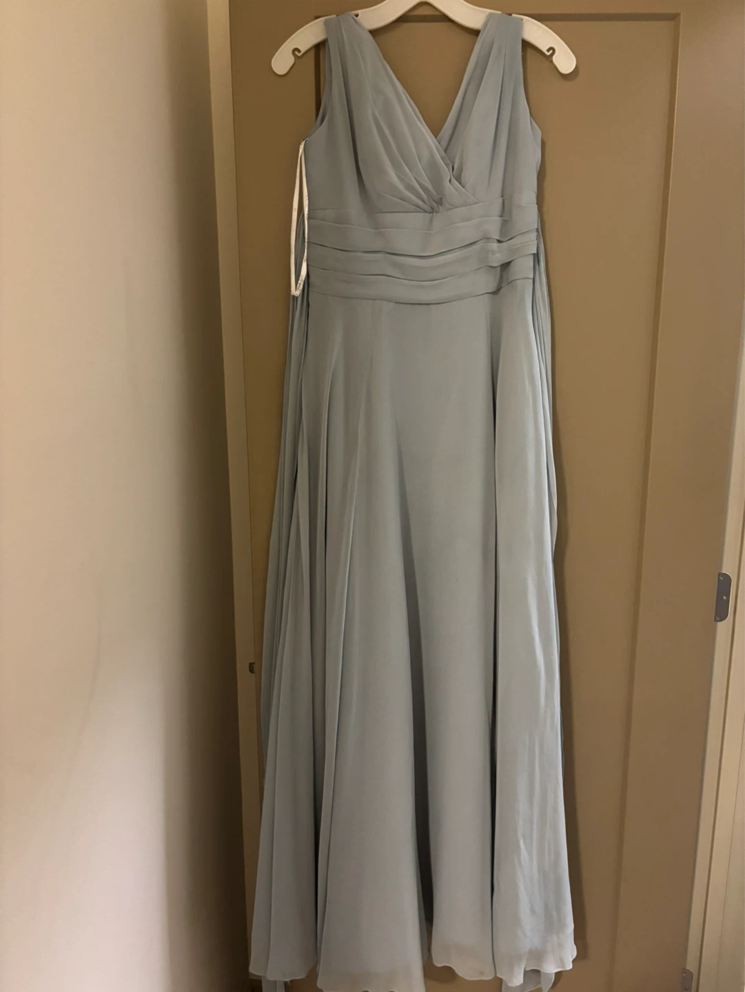 Light Blue Chiffon V-Neck Bridesmaid Dress