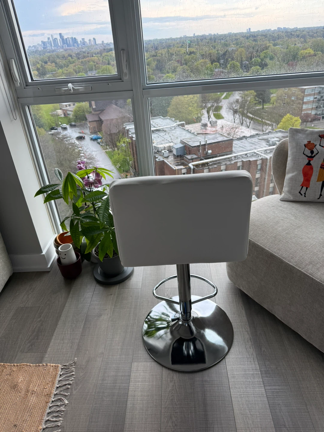 bar stool - photo 2