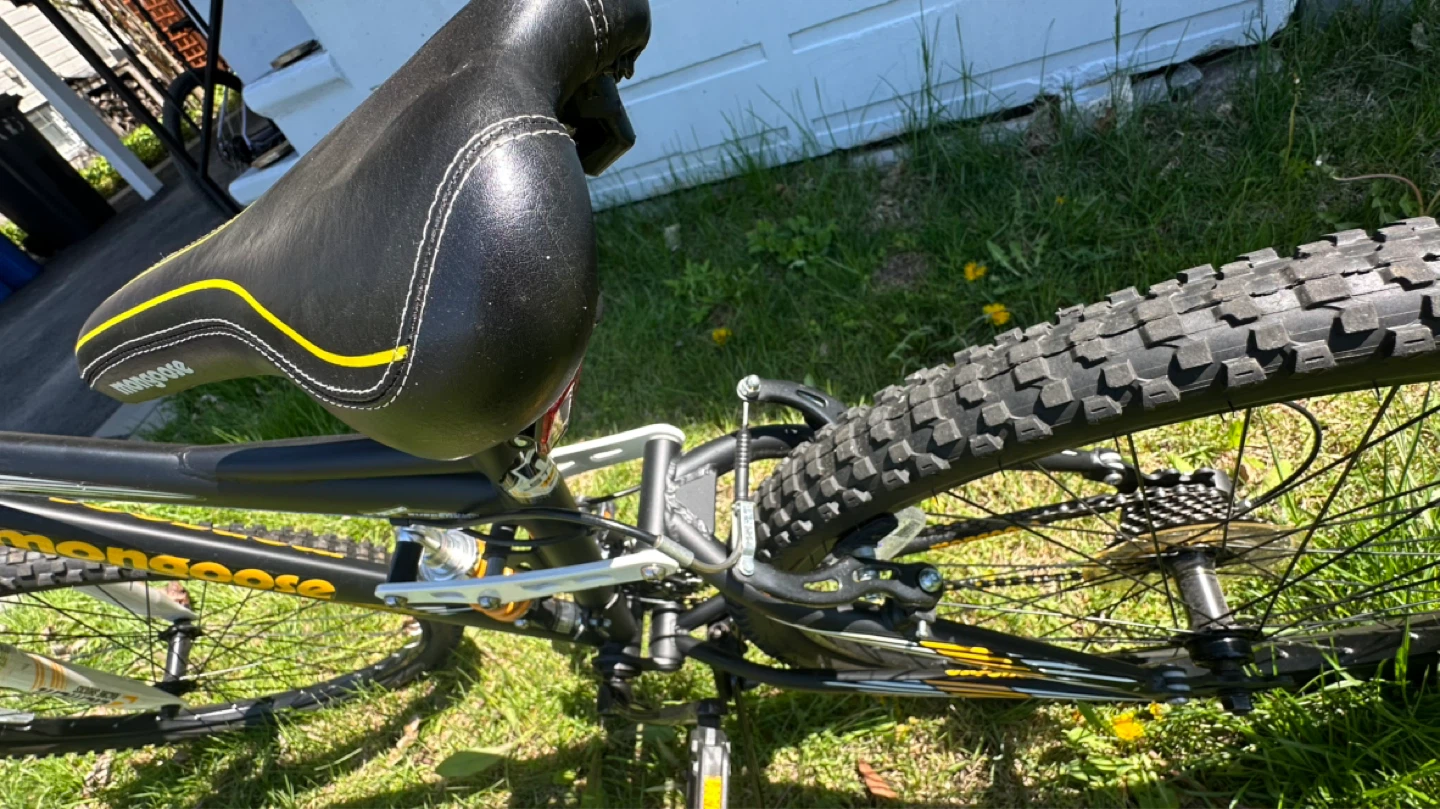 Mongoose Mountain Bike - photo 5