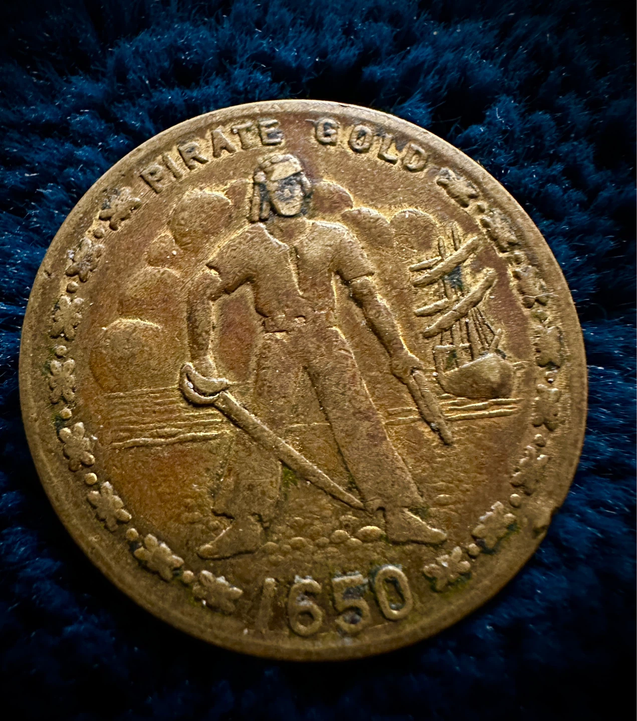 Pirate Gold One Doubloon Coin 1650 Replica