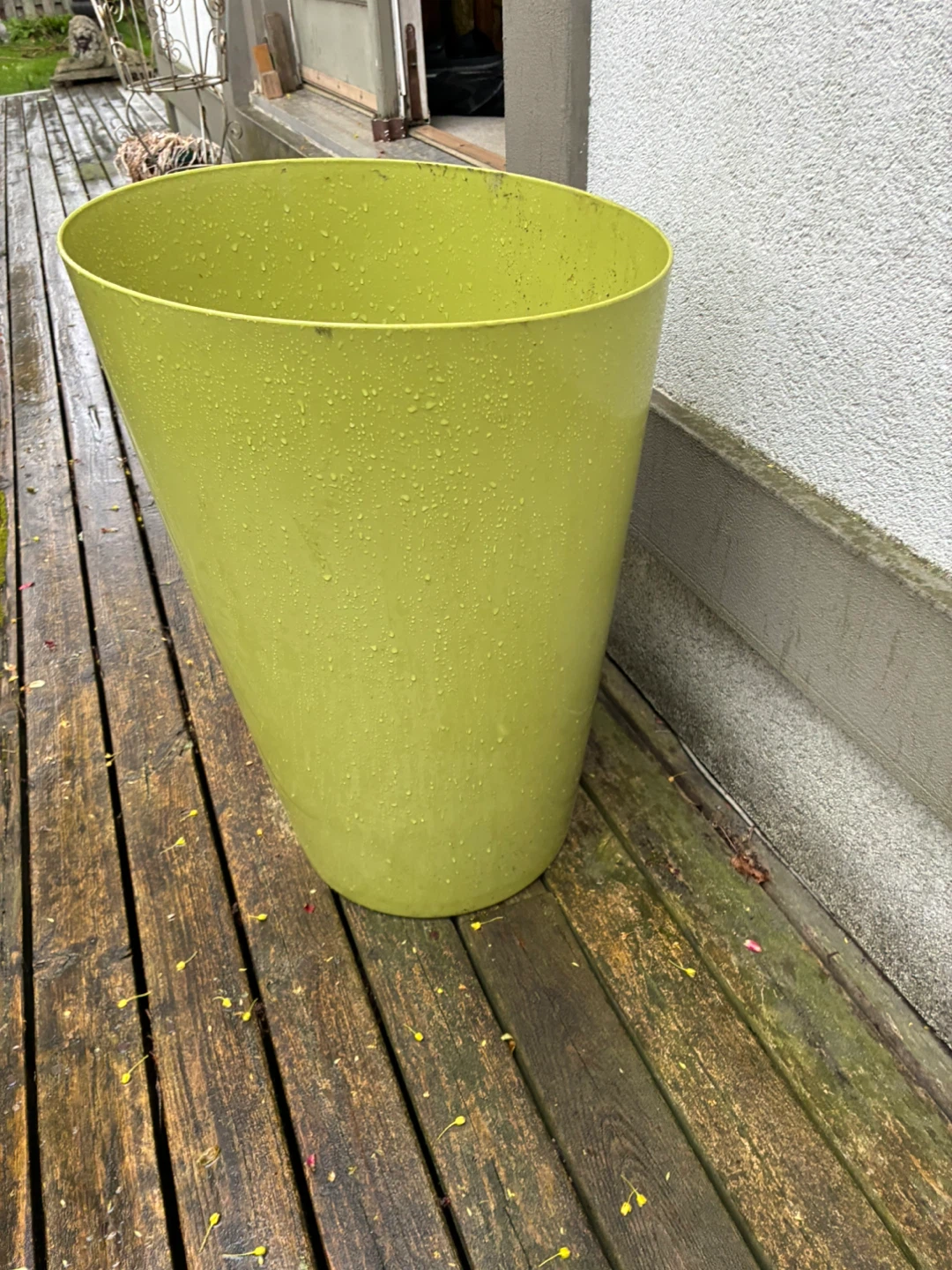 $20 tall self watering planter garden 16 inch wide 23 inch