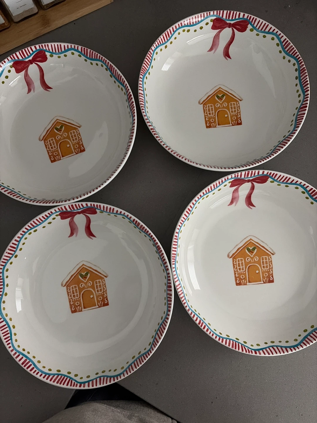 Set of 4 Porcelain Pasta Bowls