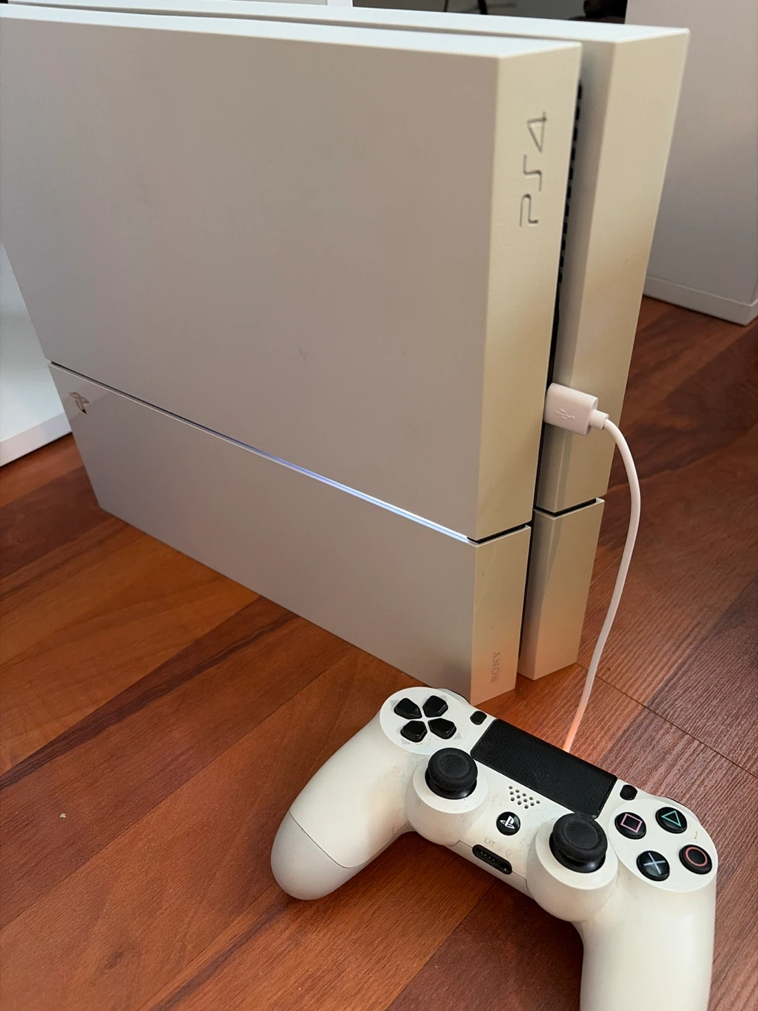 Sony PlayStation 4 Console