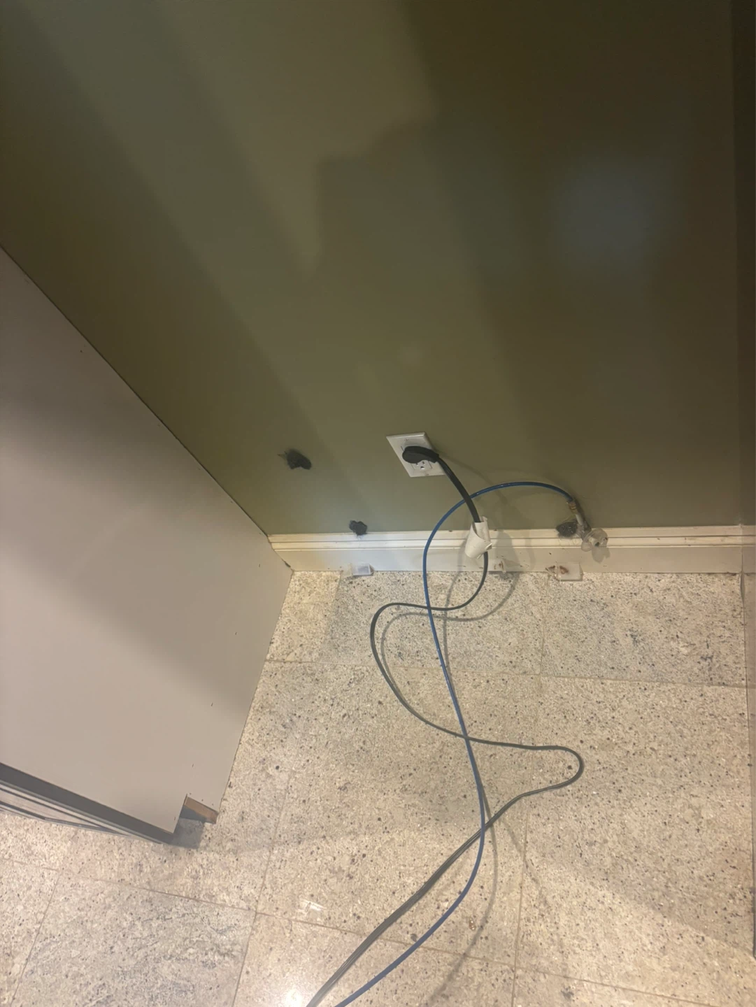 Cleaning services - photo 2