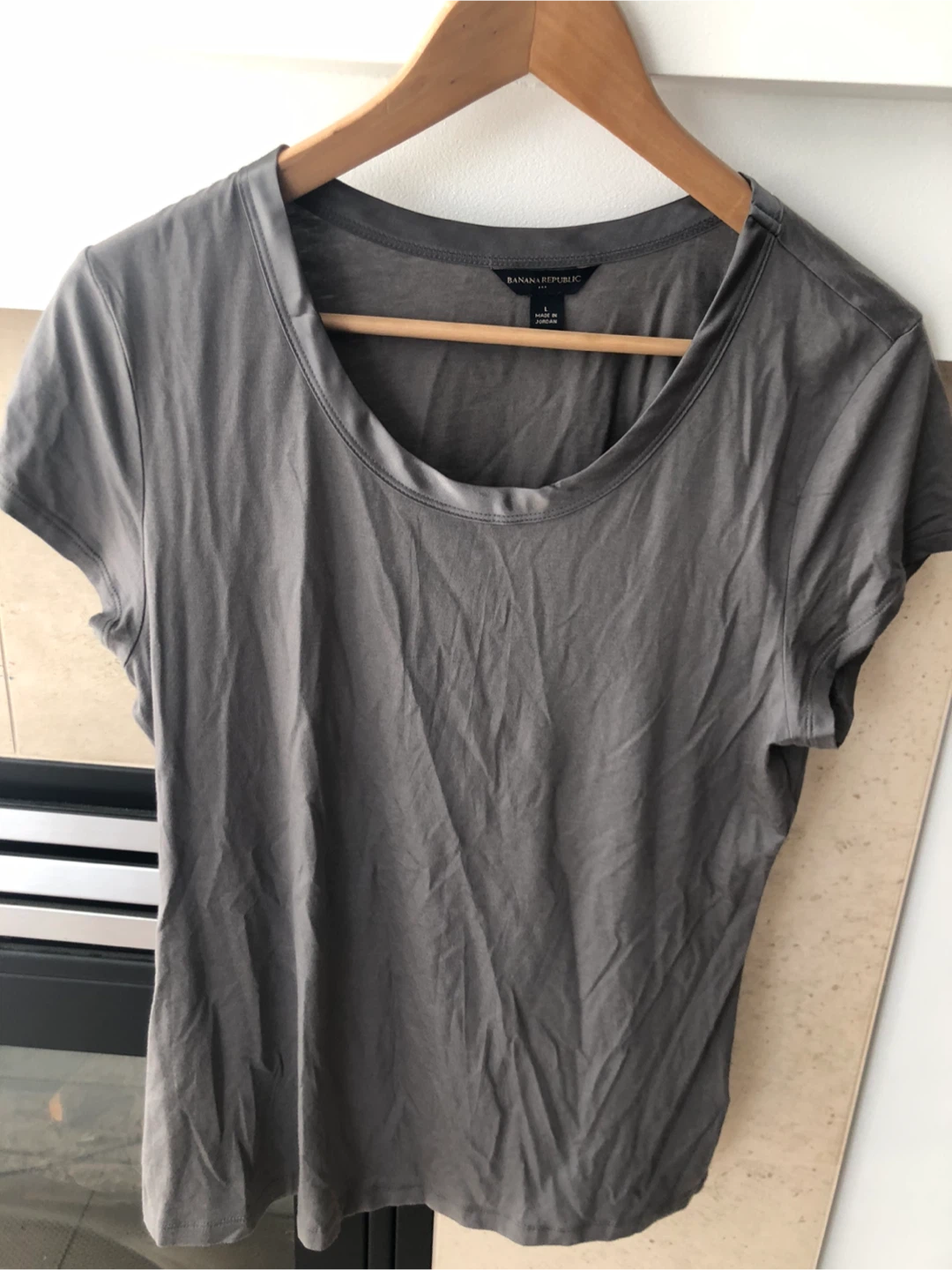 Banana Republic Women's Grey T-Shirt - Size L