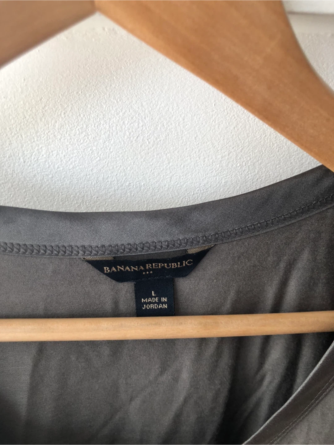 Banana Republic Women's Grey T-Shirt - Size L - photo 3