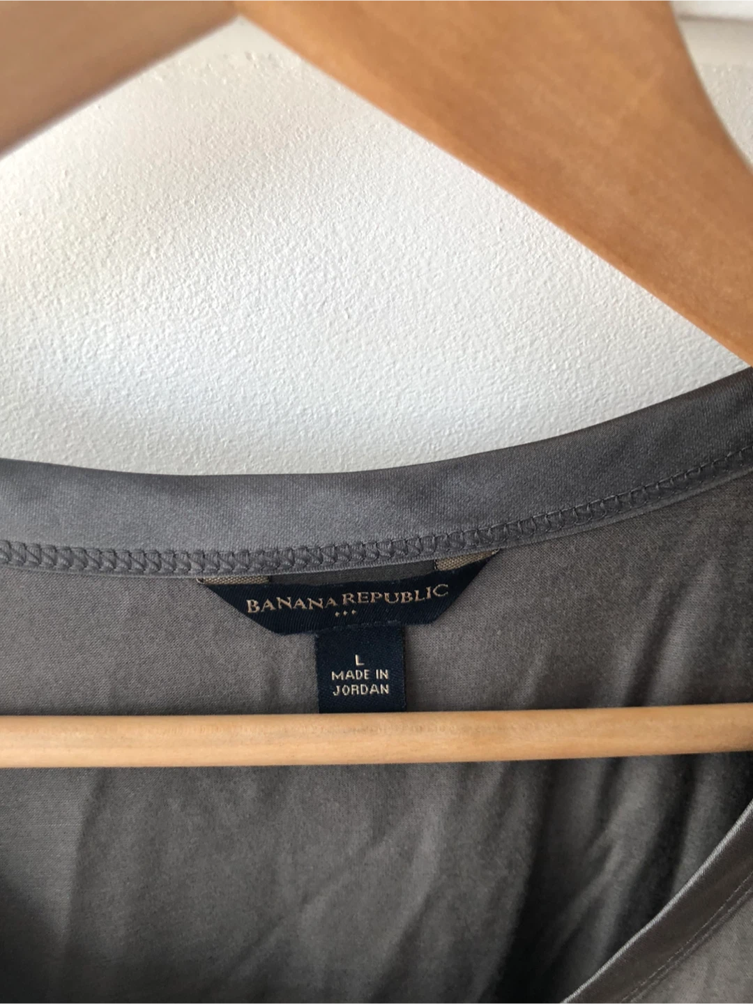 Banana Republic Women's Grey T-Shirt - Size L - photo 4