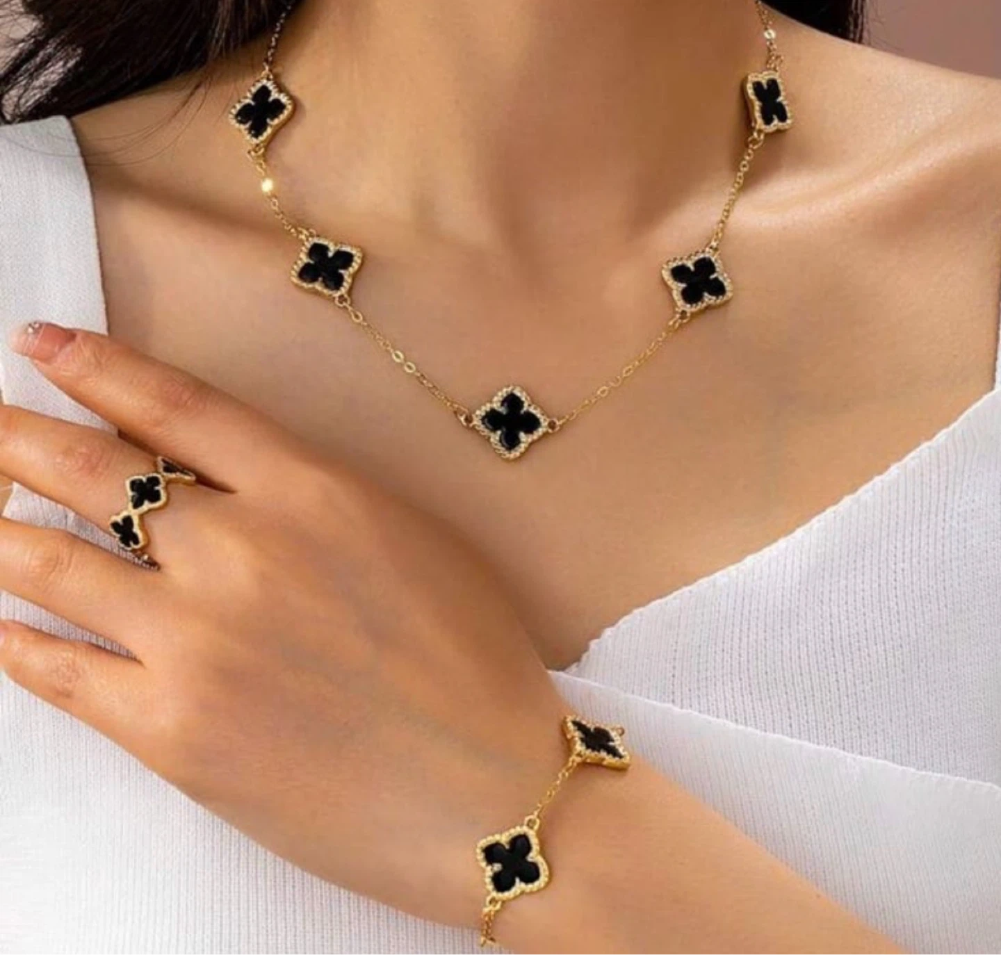 Four leaf clover, Fashionable Jewelry Set