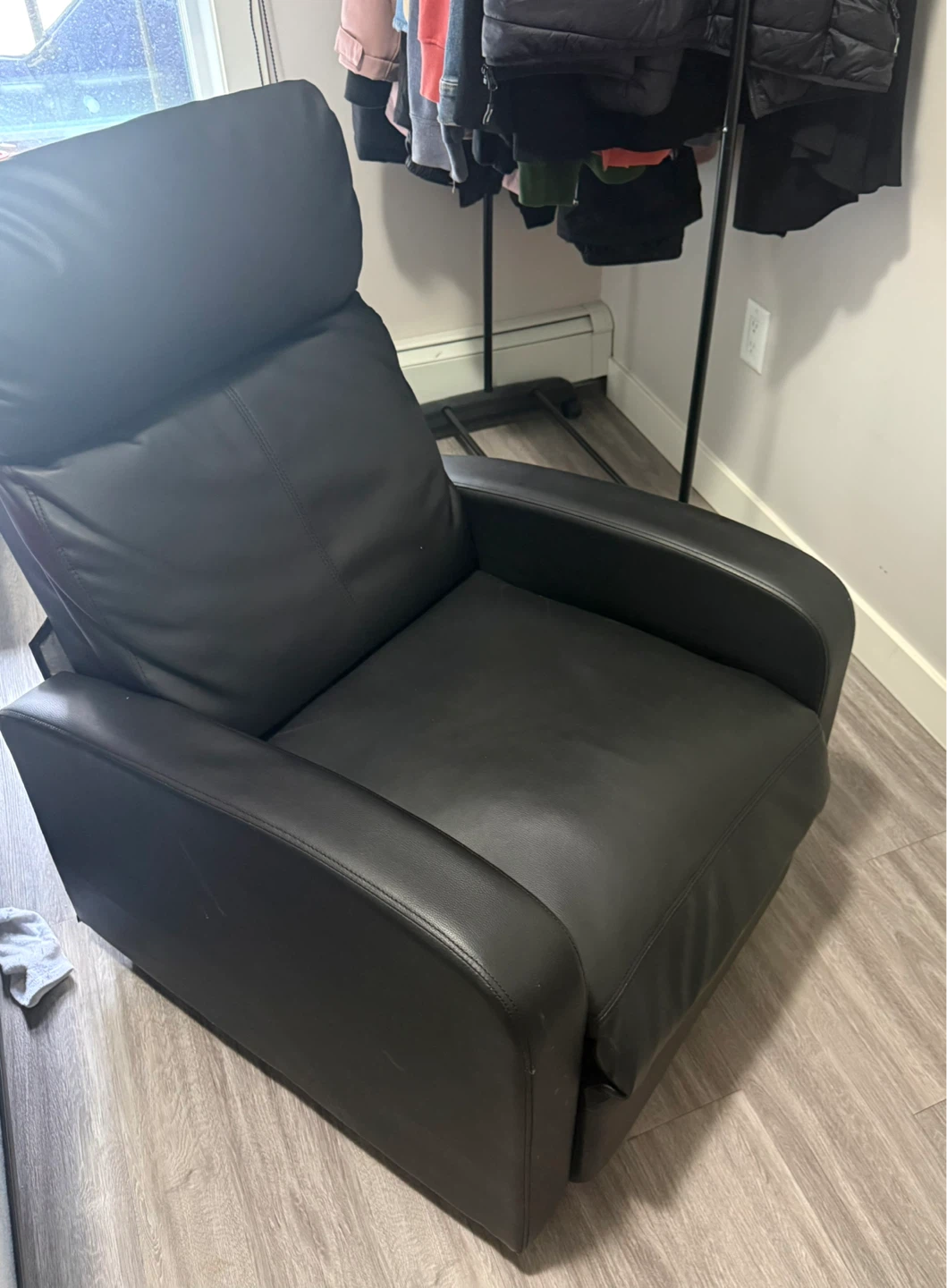 Black Faux Leather Recliner Chair - photo 2
