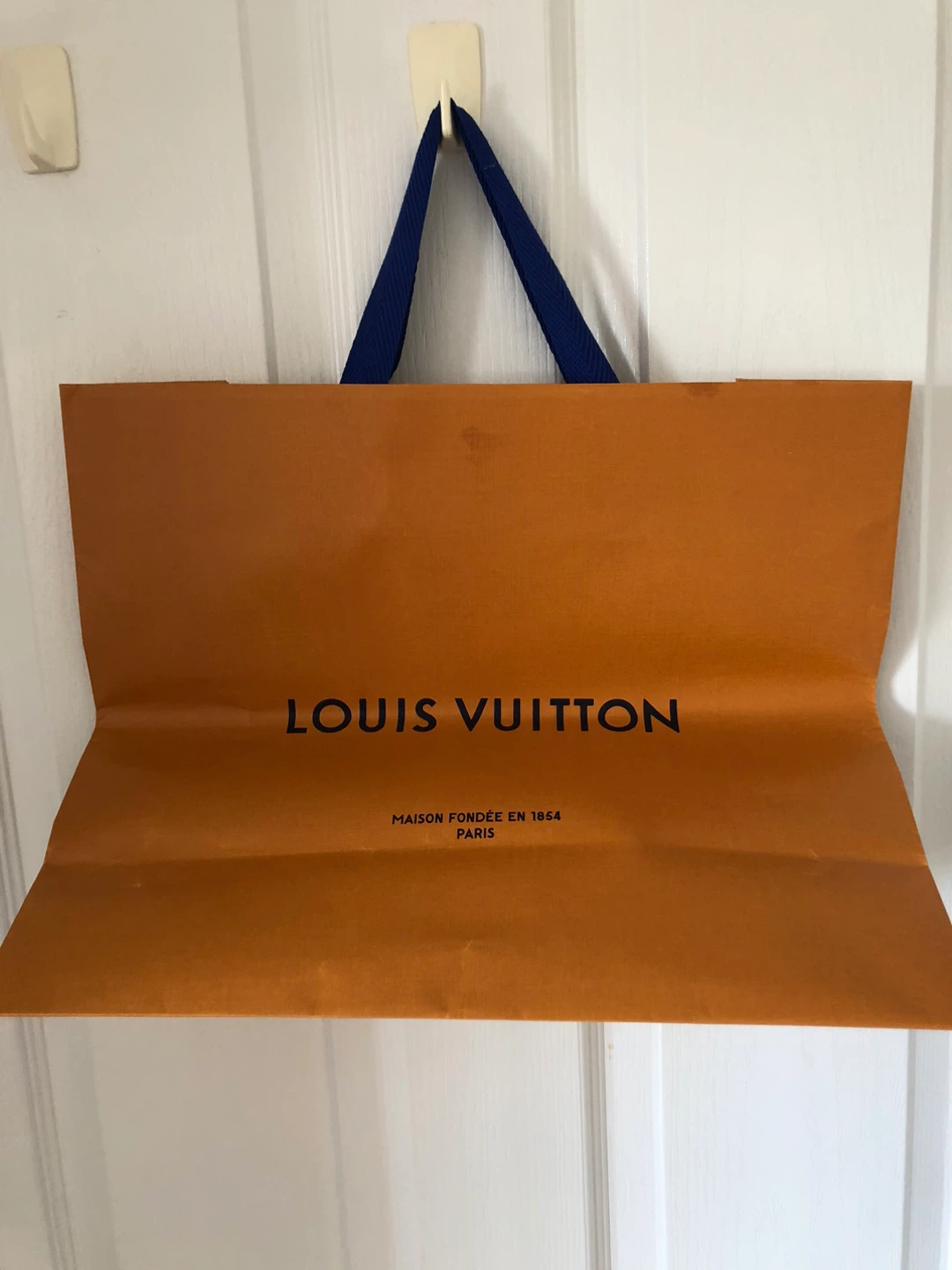 Louis Vuitton Shopping Bag - photo 2