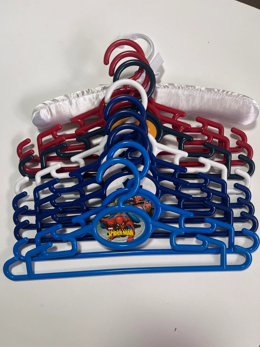 FREE!   10 Kids' Hangers with Cars & Spiderman Designs