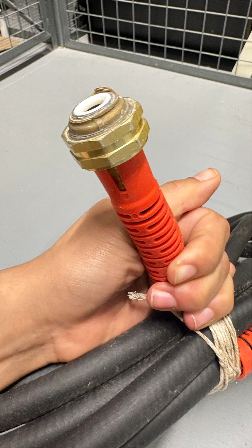 Heavy Duty Rubber Hose with Brass Fittings - photo 5