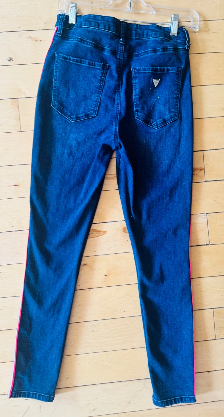 Jeans Guess avec bande latérale - photo 2