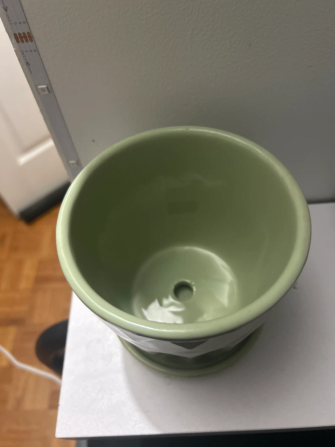 Light Green Ceramic Planter Pot with Saucer - photo 2